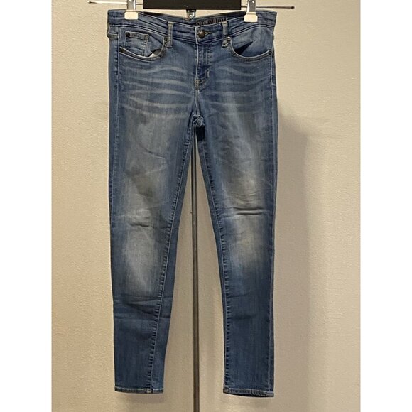 GAP Denim - Gap 1969 Jrs./Womens Size 8 31X29(measured)  Blue Jeans Premium Super Skinny